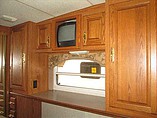 2000 Fleetwood Avion Photo #14