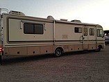 1995 Fleetwood Bounder Photo #4