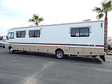 1995 Fleetwood Bounder Photo #3