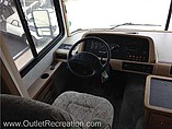 1997 Fleetwood Bounder Photo #10
