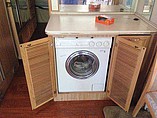 2001 Fleetwood Bounder Photo #2