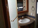 2003 Fleetwood Bounder Photo #6
