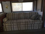 2003 Fleetwood Bounder Photo #6
