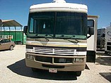 04 Fleetwood Bounder