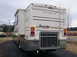 2004 Fleetwood Bounder Photo #3