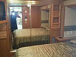 2004 Fleetwood Bounder Photo #7