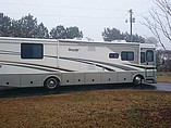 2004 Fleetwood Bounder Photo #10