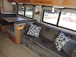 2004 Fleetwood Bounder Photo #12