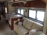 2005 Fleetwood Bounder Photo #5