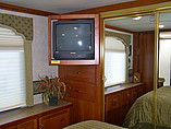 2005 Fleetwood Bounder Photo #5