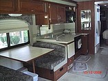 2006 Fleetwood Bounder Photo #6