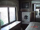 2006 Fleetwood Bounder Photo #9