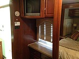 2008 Fleetwood Bounder Photo #10