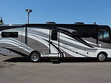 2015 Fleetwood Bounder Photo #2