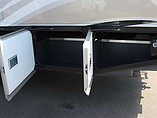 2015 Fleetwood Bounder Photo #13