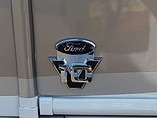 2015 Fleetwood Bounder Photo #19