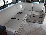 2015 Fleetwood Bounder Photo #55