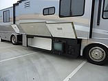 2006 Fleetwood Bounder Photo #8