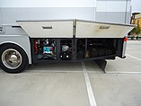 2006 Fleetwood Bounder Photo #11