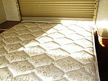 2001 Fleetwood Bounder Photo #15