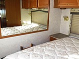 2001 Fleetwood Bounder Photo #16