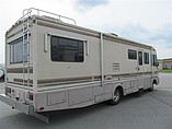 1991 Fleetwood Bounder Photo #3