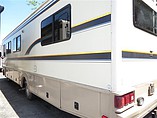 1997 Fleetwood Bounder Photo #7
