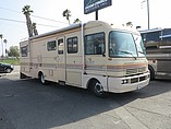 1990 Fleetwood Bounder Photo #1