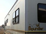 2000 Fleetwood Bounder Photo #5