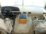 2000 Fleetwood Bounder Photo #11