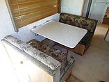 2000 Fleetwood Bounder Photo #17