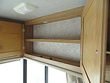 2000 Fleetwood Bounder Photo #9