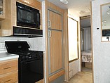 2000 Fleetwood Bounder Photo #20