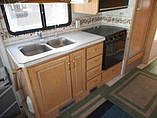 2000 Fleetwood Bounder Photo #14
