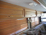2000 Fleetwood Bounder Photo #21