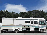 2001 Fleetwood Bounder Photo #5