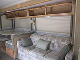 2001 Fleetwood Bounder Photo #42