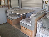 2001 Fleetwood Bounder Photo #43