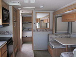 2001 Fleetwood Bounder Photo #45