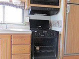 2001 Fleetwood Bounder Photo #69