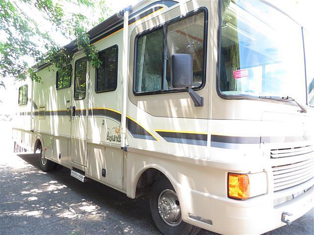 1997 Fleetwood Bounder Photo