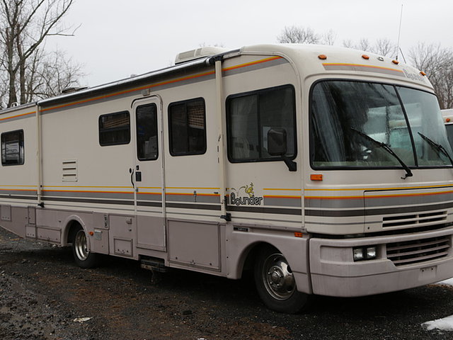 1993 Fleetwood Bounder Photo