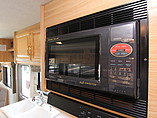 2002 Fleetwood Bounder Photo #9