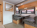 2002 Fleetwood Bounder Photo #11