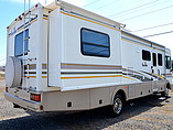 2002 Fleetwood Bounder Photo #2