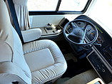 2002 Fleetwood Bounder Photo #18