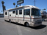 1995 Fleetwood Bounder Photo #2