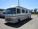 1995 Fleetwood Bounder Photo #3