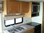 1996 Fleetwood Bounder Photo #12