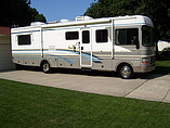 00 Fleetwood Bounder
